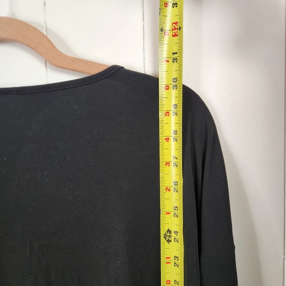 Chico's Black Slinky Knit Top 3/4 Sleeves Stretchy Tunic Office Work Wear Career - Picture 5 of 8